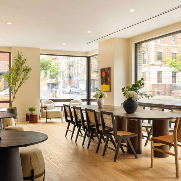 194_Bainbridge_St_Amenities_03