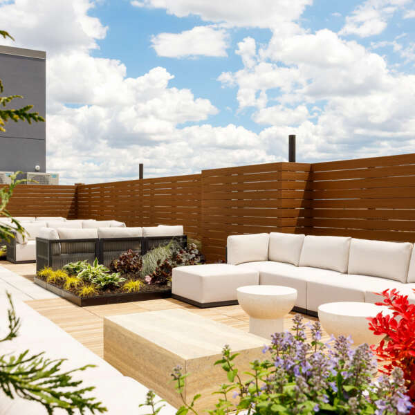 194_Bainbridge_St_Roof_09
